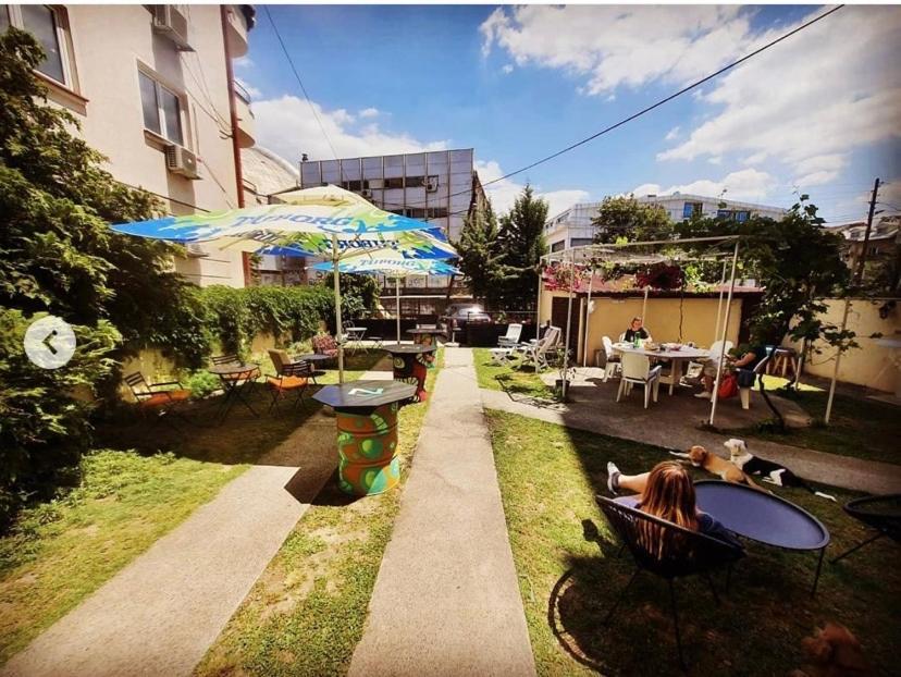 סקופיה Nordic Hostel N-Box מראה חיצוני תמונה