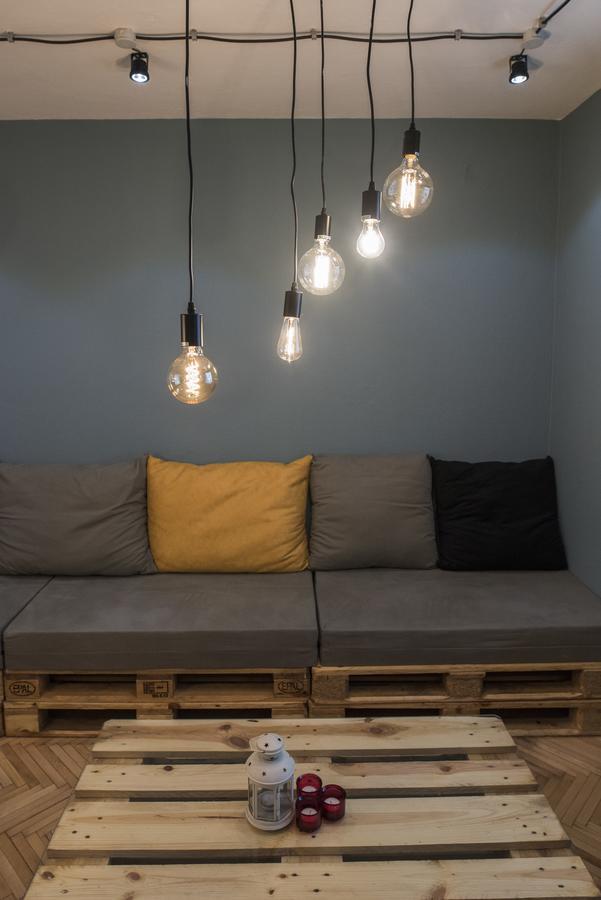 סקופיה Nordic Hostel N-Box מראה חיצוני תמונה