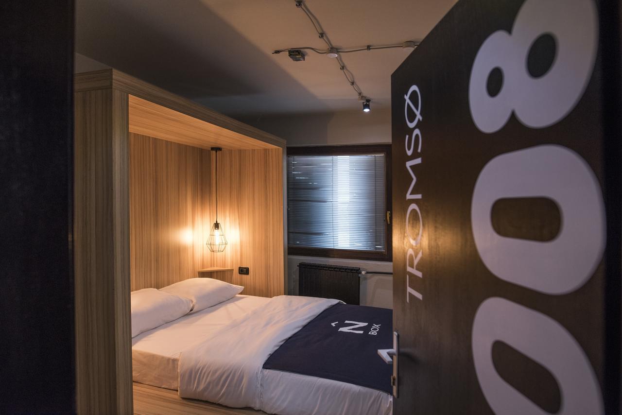 סקופיה Nordic Hostel N-Box מראה חיצוני תמונה